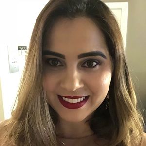 Meet your Posher, Fernanda